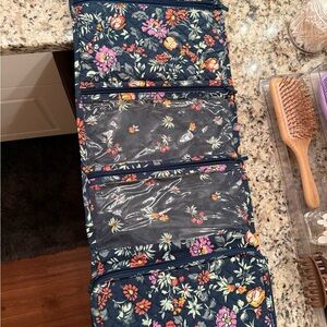 Vera Bradley Hanging Organizer